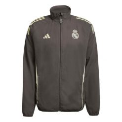Kurtka dresowa Prematch Real Madrid 2025/26. Szare kurtki męskie ADIDAS, bez wzorów, z dresówki, sportowe, bez ramiączek, bez kaptura. W wyprzedaży za 285.00 zł.