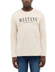 Męski Longsleeve Mustang Style Asheville Oatmeal 1016873 4092. Koszulki męskie z długim rękawem Mustang, m, bez wzorów, bez kołnierzyka, bez ramiączek. Za 109.99 zł.