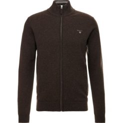 GANT SUPER FINE ZIP CARDIGAN Kardigan brown. Kardigany męskie Gant. Za 589.00 zł.