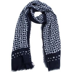 Szal TOMMY HILFIGER - Th Monogram AW0AW06004 413. Niebieskie szaliki męskie Tommy Hilfiger, z materiału. Za 179.00 zł.