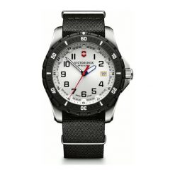 ZEGAREK VICTORINOX SWISS ARMY Maverick Sport 241676.1. Zegarki męskie marki VICTORINOX. Za 1,490.00 zł.