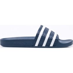 Adidas Originals - Klapki. Klapki i japonki męskie marki Adidas Originals. W wyprzedaży za 129.90 zł.
