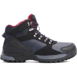 Granatowe Trapery I Need You Tonight. Buty zimowe męskie marki Born2be. Za 99.99 zł.