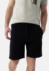 M-RISSO. Czarne szorty męskie Volcano, bez wzorów, z bawełny, klasyczne. Za 99.99 zł.