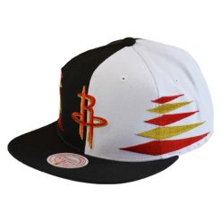 Czapka z daszkiem Mitchell & Ness NBA Diamond Cut Houston Rockets-HROYYPPPBKWH. Białe czapki męskie Mitchell & Ness, bez wzorów, sportowe. Za 89.00 zł.