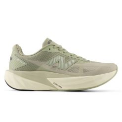 Buty męskie New Balance FuelCell Rebel v5 MFCX5N9 – zielone. Zielone buty do biegania męskie New Balance, bez wzorów, z gumy, bez zapięcia, do biegania. Za 699.99 zł.