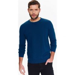 SWETER MĘSKI Z OZDOBNYM SPLOTEM NA ŁOKCIACH. Swetry męskie marki TOP SECRET. W wyprzedaży za 69.99 zł.