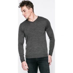 Kensington - Sweter. Czarne swetry męskie Kensington, z dzianiny, z krótkim rękawem. W wyprzedaży za 39.90 zł.