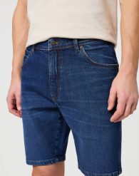 WRANGLER TEXAS SHORTS MĘSKIE SZORTY JEANSOWE JEANSY SPODENKI BLUE SOUL 112350657 W11C017997. Niebieskie jeansy męskie Wrangler, bez wzorów, z jeansu. Za 219.99 zł.