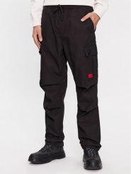 Hugo Spodnie materiałowe Garlo233 10250557 Czarny Regular Fit. Czarne spodnie na co dzień męskie Hugo, bez wzorów, z bawełny. Za 389.99 zł.
