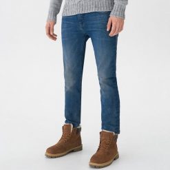 Jeansy slim fit - Niebieski. Niebieskie jeansy męskie House, z jeansu. Za 139.99 zł.