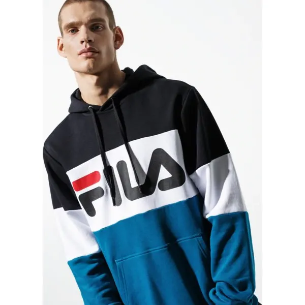 Fila Bluza Night Blocked Hoody , niebieski, rozmiar L. Niebieskie bluzy nierozpinane męskie Fila, l, bez wzorów, z bawełny, bez ramiączek, bez kaptura. Za 319.99 zł.