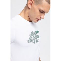 T-shirt męski TSM252 - biały. T-shirty męskie marki 4f. W wyprzedaży za 39.99 zł.
