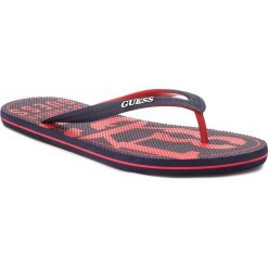 Japonki GUESS - F82Z01 BB00D TOPK. Klapki i japonki męskie marki Guess. W wyprzedaży za 119.00 zł.