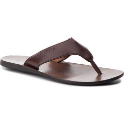 Japonki TOMMY HILFIGER - Hilfiger Leather Sandal FM0FM02237 Coffee Bean 212. Klapki i japonki męskie marki Tommy Hilfiger. Za 299.00 zł.