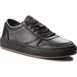 Sneakersy TOMMY HILFIGER - Pebbled Leather Low FM0FM01684 Black 990. Buty sportowe na co dzień męskie marki Tommy Hilfiger. W wyprzedaży za 359.00 zł.