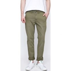 Pepe Jeans - Spodnie. Eleganckie spodnie męskie marki Guess Jeans. W wyprzedaży za 119.90 zł.