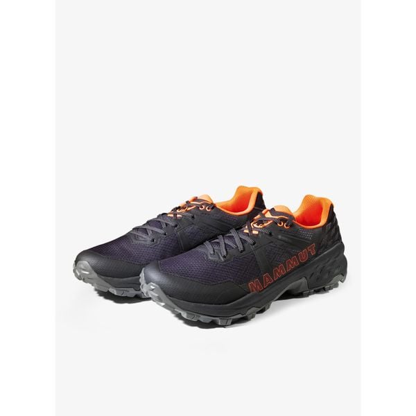 Buty trekkingowe męskie Mammut Sertig II Low GTX. Czarne buty trekkingowe męskie Mammut, bez wzorów, bez zapięcia, trekkingowe. Za 579.99 zł.