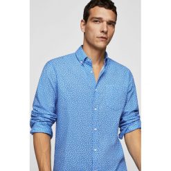 Mango Man - Koszula Laura. Niebieskie koszule męskie Mango Man, z bawełny, button down, z długim rękawem. W wyprzedaży za 99.90 zł.