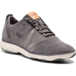 Półbuty GEOX - U Nebula C U74D7C 00022 C1006 Grey. Codzienne półbuty męskie Geox. W wyprzedaży za 389.00 zł.