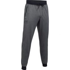 Under Armour Spodnie męskie SPORTSTLE JOGGER szare r. L (1290261-090). Długie spodnie sportowe męskie Under Armour. Za 151.00 zł.