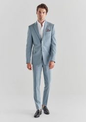 PAKO LORENTE – Niebieskie spodnie garniturowe P22SP-6G-004-N-S. Niebieskie eleganckie spodnie męskie Pako Lorente, bez wzorów, z elastanu. Za 159.99 zł.