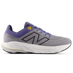 Buty męskie New Balance Fresh Foam 860 v14 M86014D – szare. Szare buty do biegania męskie New Balance, bez wzorów, z materiału, bez zapięcia, do biegania. Za 749.99 zł.