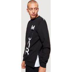 Bluza z kolekcji MODULAR - Czarny. Bluzy nierozpinane męskie marki Cropp. W wyprzedaży za 39.99 zł.