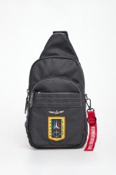 Plecak męski na jedno ramię AERONAUTICA MILITARE. Plecaki męskie Aeronautica Militare, bez wzorów. Za 439.00 zł.