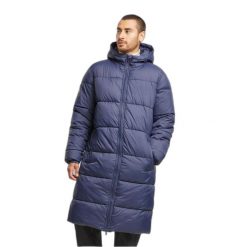 Długa kurtka puchowa Urban Classics. Niebieskie kurtki męskie Urban Classics, na zimę, m, bez wzorów, z puchu, bez ramiączek, bez kaptura. Za 359.00 zł.