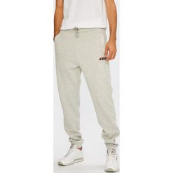 Fila - Spodnie. Długie spodnie sportowe męskie marki Fila. W wyprzedaży za 269.90 zł.