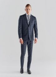 PAKO LORENTE – Granatowe spodnie garniturowe P21WP-6G-035-G. Niebieskie eleganckie spodnie męskie Pako Lorente, bez wzorów, z wełny. Za 199.99 zł.