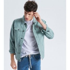 Kurtka o klasycznym kroju - Zielony. Kurtki męskie marki Cropp. Za 119.99 zł.