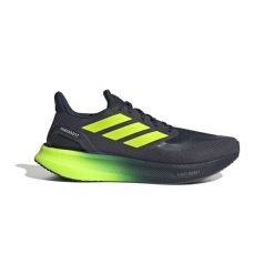 Buty do biegania adidas Pureboost 5. Zielone buty do biegania męskie ADIDAS, bez wzorów, bez zapięcia, do biegania. W wyprzedaży za 394.25 zł.