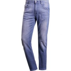 Baldessarini JACK Jeansy Straight Leg hellblau. Niebieskie jeansy męskie Baldessarini, z bawełny. W wyprzedaży za 503.30 zł.