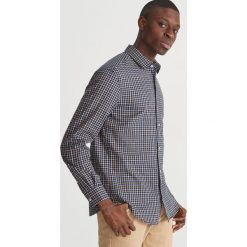 Koszula regular fit w kratę - Khaki. Koszule męskie marki Reserved. Za 99.99 zł.
