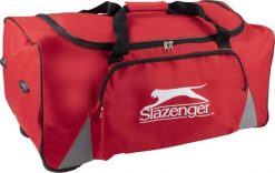 Slazenger TORBA SPORTOWA PODRÓŻNA Z KÓŁKAMI SLAZENGER CZERWONA. Czerwone torby sportowe męskie Slazenger, bez wzorów. Za 144.29 zł.