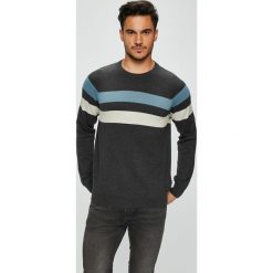 Produkt by Jack & Jones - Sweter. Czarne swetry męskie PRODUKT by Jack & Jones, z bawełny, z okrągłym kołnierzem, z krótkim rękawem. W wyprzedaży za 79.90 zł.