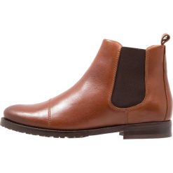 Royal RepubliQ NANO CHELSEA Botki cognac. Buty zimowe męskie marki Royal RepubliQ. W wyprzedaży za 743.20 zł.