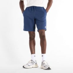 Spodenki męskie New Balance MS43903NNY – niebieskie. Niebieskie szorty sportowe męskie New Balance, bez wzorów, z bawełny, klasyczne. Za 169.99 zł.