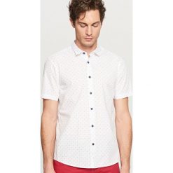 Koszula z mikroprintem slim fit - Biały. Białe koszule męskie Reserved. Za 69.99 zł.