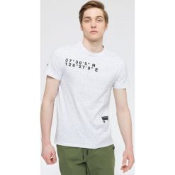T-shirt męski TSM224 - chłodny jasny szary. T-shirty męskie marki 4f. W wyprzedaży za 39.99 zł.