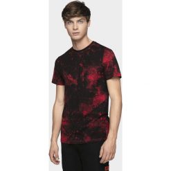 T-shirt męski TSM223 - czerwony allover. Czerwone t-shirty męskie 4f, m, bez wzorów, bez kołnierzyka, bez ramiączek. Za 69.99 zł.