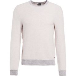BOSS CASUAL KILIAN Sweter beige. Kardigany męskie marki BOSS CASUAL. W wyprzedaży za 377.30 zł.