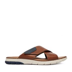 Klapki Rieker. Brązowe klapki i japonki męskie Rieker, bez wzorów. Za 299.99 zł.