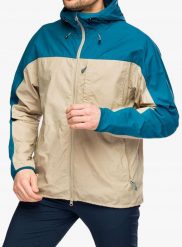 Kurtka Fjallraven High Coast Wind Jacket M - fossil/deep sea. Niebieskie kurtki męskie Fjallraven Kanken, m, bez wzorów, bez ramiączek, bez kaptura. Za 821.98 zł.