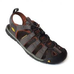 Buty trekkingowe męskie Keen Clearwater Cnx. Brązowe buty trekkingowe męskie Keen, bez wzorów, z materiału, bez zapięcia, trekkingowe. Za 677.00 zł.