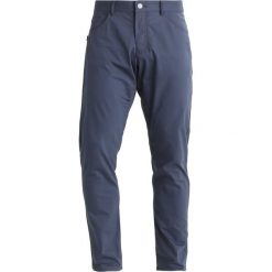 Nike Performance PANT Spodnie materiałowe thunder blue/white. Długie spodnie sportowe męskie Nike Performance. Za 399.00 zł.