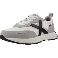 Buty MUNICH XEMINE 79 Biały. Białe buty trekkingowe męskie Munich, bez wzorów, ze skóry, bez zapięcia. Za 511.99 zł.