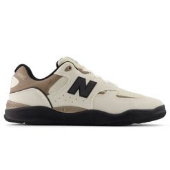 Buty męskie New Balance Numeric NM1010NS – beżowe. Brązowe buty sportowe na co dzień męskie New Balance, m, bez wzorów, z dresówki, klasyczne, bez ramiączek, bez kaptura, na fitness i siłownię. Za 349.99 zł.